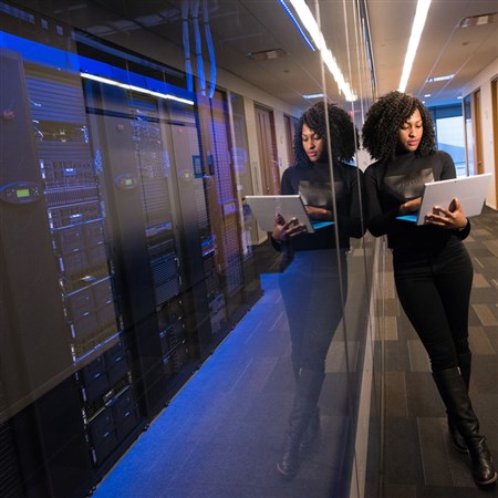 Emergence Entreprise - Expertise IT à Pointe Noire